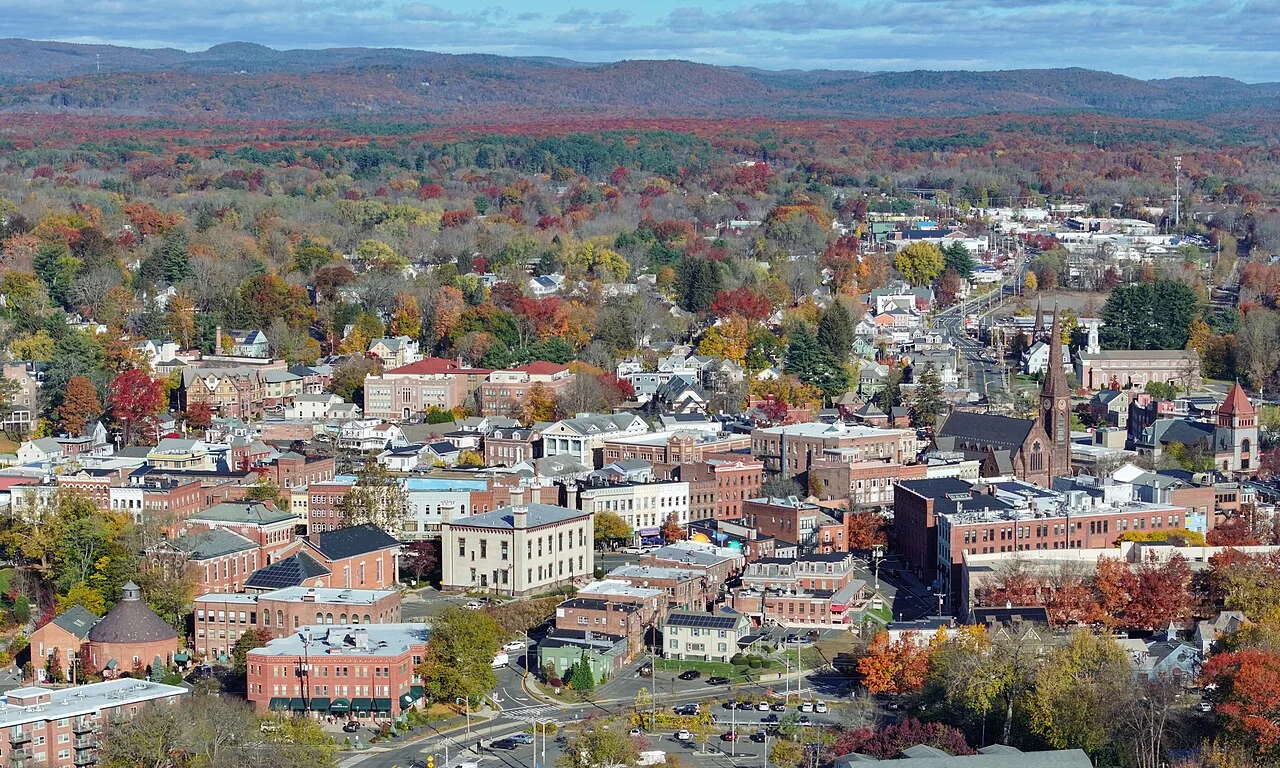 Northampton Aerial view of downtown Northampton, Massachusetts, a city of 29,571 people. Taken on November 1, 2025